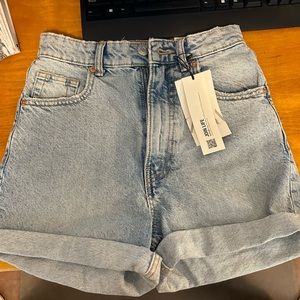 Zara Classic Mom fit shorts